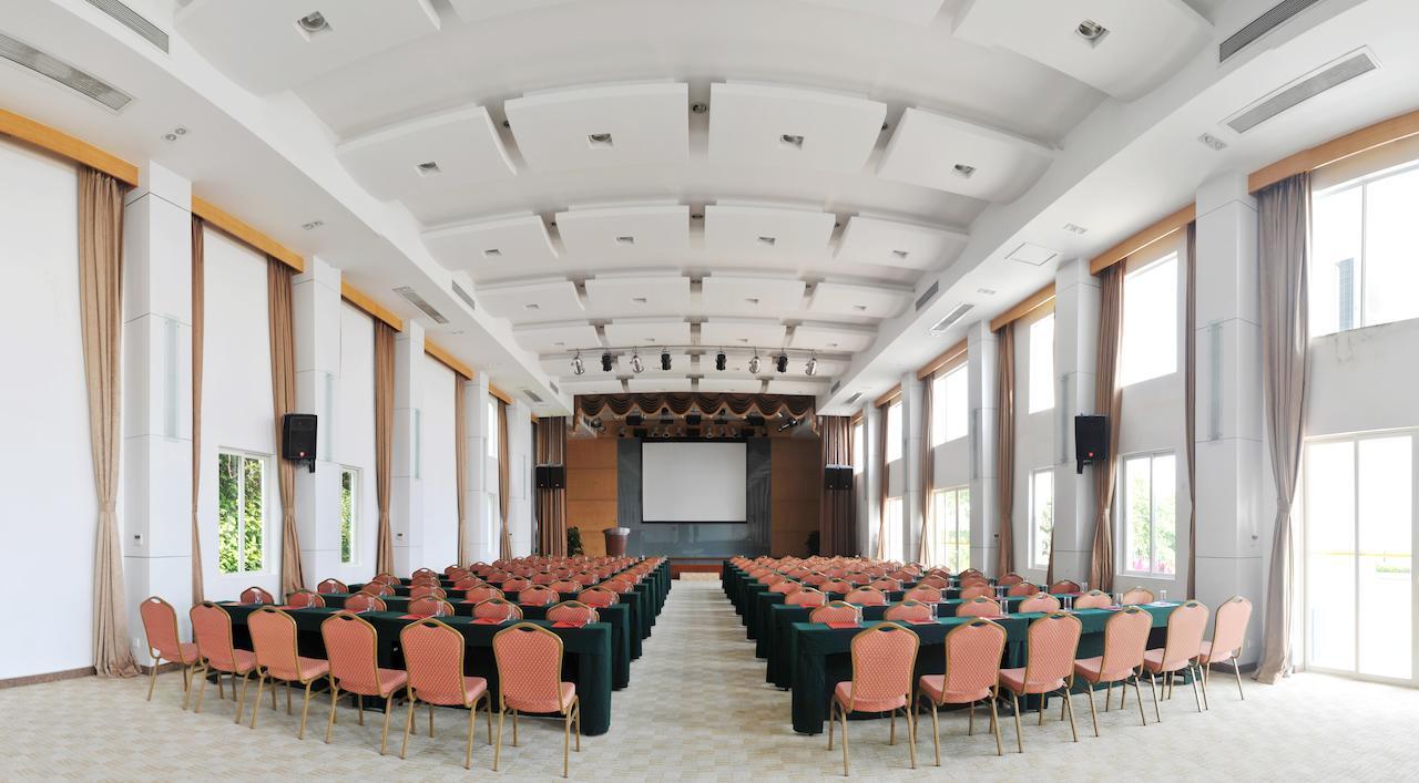 The Fountain Resort Shenzhen Exterior photo